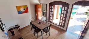 Villa | Esszimmer