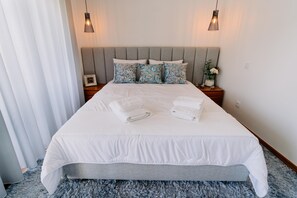 2 bedrooms, desk, free WiFi, bed sheets