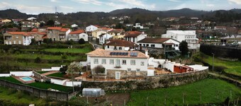 2 Bedroom Apartment with shared kitchen by Coliving The VALLEY Portugal