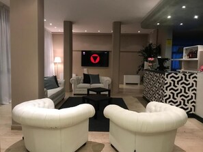 Reception - Hotel Airone B&B (Pietrasanta)