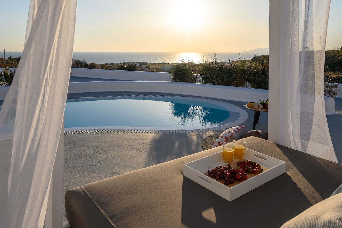 Supreme Villa, 2 Bedrooms, Private Pool, Sea View | 2 habitaciones y ropa de cama de alta calidad