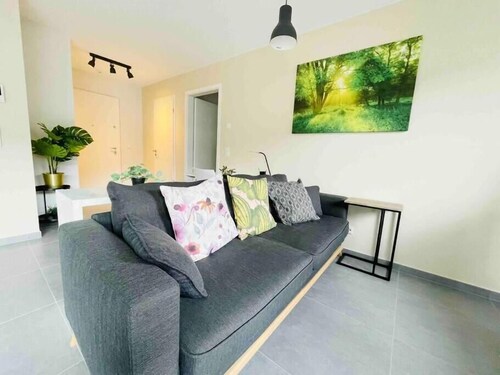 Luxury New Flat with Terrace & Parking