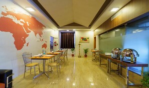 Restaurant - Treebo Golden Swan Tambaram (Chennai)