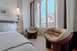 Minibar, in-room safe, blackout drapes, soundproofing -  Soho Boutique Hoy No Me Puedo Levantar (Madrid)