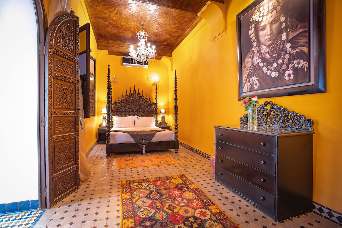 1 bedroom, in-room safe, individually decorated, individually furnished