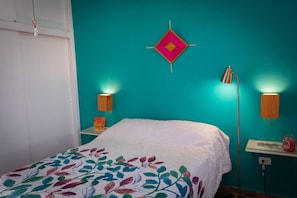 1 bedroom, desk, iron/ironing board, WiFi