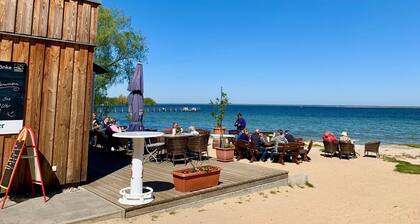 Gemütliches Ferienhaus mit Sauna, Kamin, Garten und Boot (haustierfreundlich)
