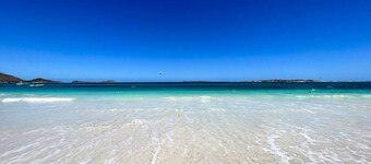 Villa Bleu Horizon with private pool overlooking Orient Bay