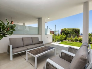 Terrace/patio - ViVi Homes pool, Cameron apartment (Fuengirola)
