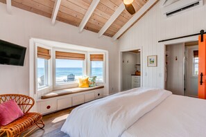 Premier Double Room | Free WiFi, bed sheets - Elbow Reef (Hope Town)