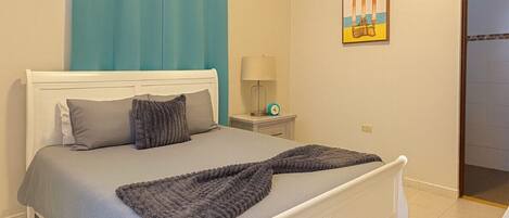 3 chambres, fer et planche Ă repasser, Wi-Fi gratuit, draps fournis