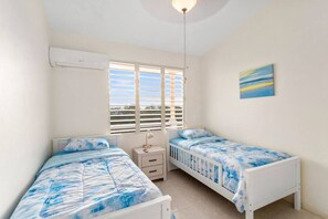 3 bedrooms, iron/ironing board, free WiFi, bed sheets - Villa Ensueño -3 bdr house (Rincón)