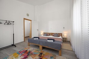 4 camere, una cassaforte in camera, ferro/asse da stiro