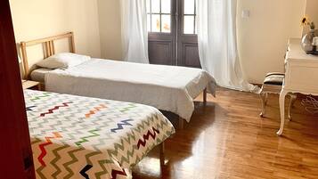 Standard Double or Twin Room | 1 bedroom, free WiFi, bed sheets