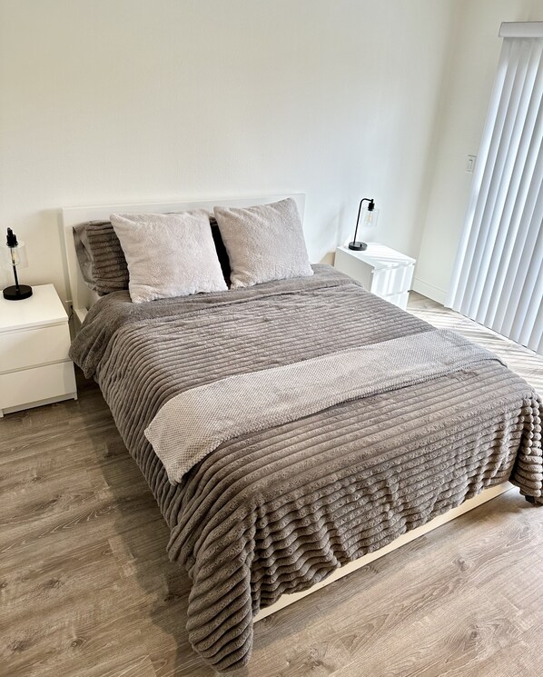 2 bedrooms, WiFi, bed sheets