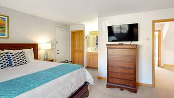 2 bedrooms, iron/ironing board, internet, bed sheets