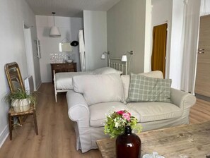 1 bedroom, desk, soundproofing, iron/ironing board