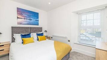 2 chambres, Wi-Fi gratuit, draps fournis