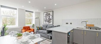 1 Bedroom Apt Winkley Square