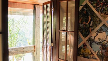 傳統小木屋 | 書桌、手提電腦工作空間、可攜式嬰兒床、免費 Wi-Fi