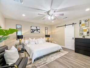 3 Schlafzimmer, Bügeleisen/Bügelbrett, Internetzugang, Bettwäsche