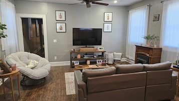 Smart TV, fireplace, video games