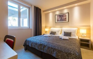 1 bedroom, free WiFi, bed sheets - 1 bedroom stunning apartment in Molunat (Molunat)