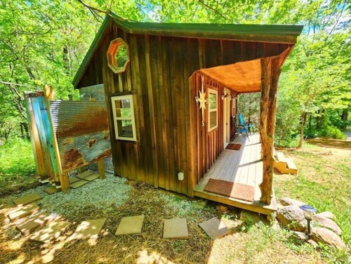 Covered Bridge Cabin (on Big Walnut Creek)