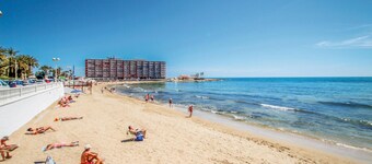 Acogedora casa en Torrevieja con WiFi