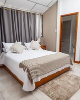 Standard Double Room | Bed sheets
