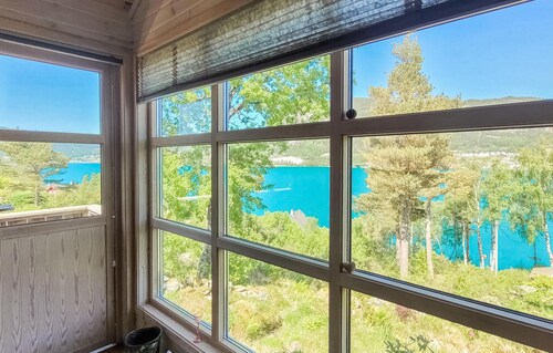 Amazing home in Jørpeland with kitchen