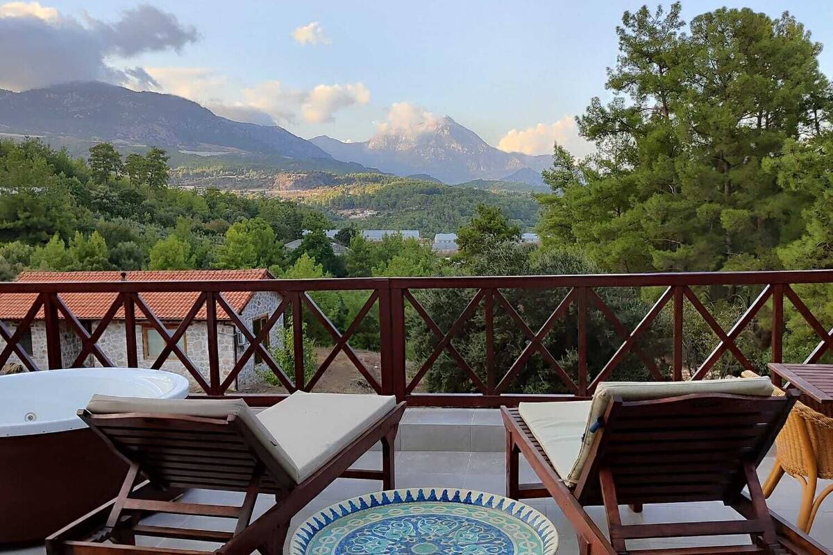 Villa – basic, 2 soverom, fjellutsikt | Terrasse/patio