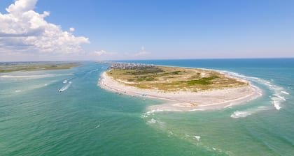 Walk to 2 Beaches | Serenity Point + Dog Friendly!