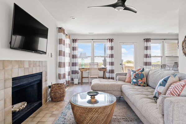 TV connectée, livres, imprimantes