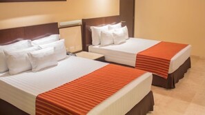 1 bedroom, in-room safe, iron/ironing board, free WiFi