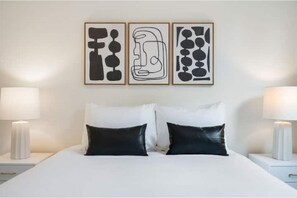 2 bedrooms, desk, iron/ironing board, travel crib
