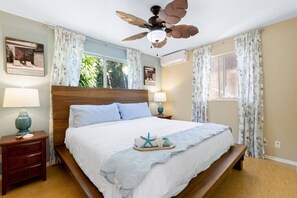 6 bedrooms, desk, iron/ironing board, travel cot