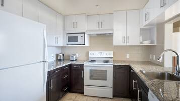 Fridge, microwave, oven, dishwasher