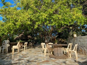 Restaurant - Tiret Resort and Retreat (Mlango)