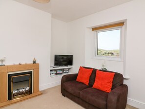 Fireplace - Thornlea View (Kingsbridge)