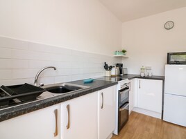 Refrigerador, utensilios de cocina