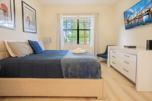 6 chambres, fer et planche à repasser, Wi-Fi gratuit, draps fournis