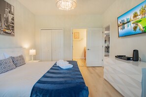 6 bedrooms, iron/ironing board, free WiFi, bed sheets