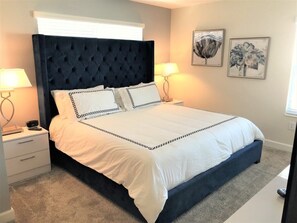 5 bedrooms, iron/ironing board, free WiFi, bed sheets
