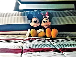 4 Schlafzimmer, Bügeleisen/Bügelbrett, kostenloses WLAN, Bettwäsche