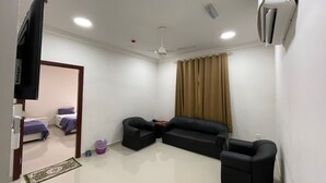 Basic Double or Twin Room, 2 Bedrooms, Accessible | In-room dining - almazarbuilding (Salalah)