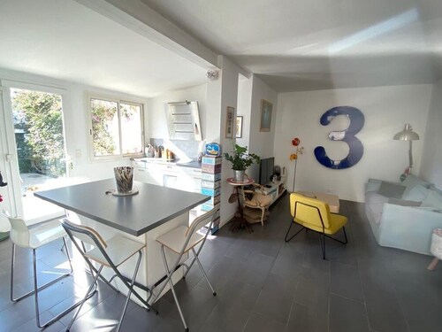 Charmante villa canetoise 2 chambres, piscine, Wi-Fi, clim et parking