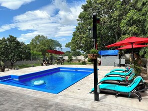 Utomhuspool