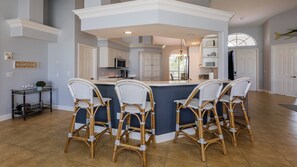 Fridge, oven, stovetop, coffee/tea maker - Stunning 3- bedroom, plus den, 3-bath waterfront home (Marco Island)