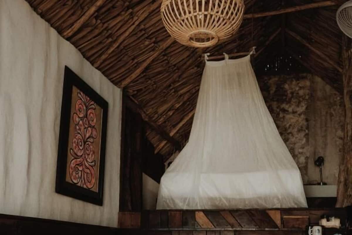 Minibar, coffres-forts dans les chambres, Wi-Fi gratuit, draps fournis